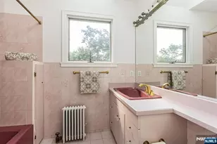 305 Mortimer Ave, Rutherford, NJ 07070 - Photo 30
