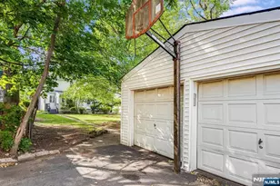 305 Mortimer Ave, Rutherford, NJ 07070 - Photo 34
