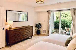 504 Windsor Dr 504, Palisades Park, NJ 07650 - Photo 12