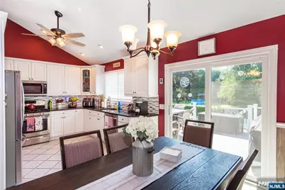 7 Cumberland Road, West Milford, NJ 07480 - Photo 6