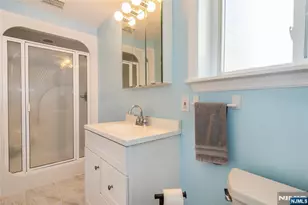 7 Cumberland Rd, West Milford, NJ 07480 - Photo 18