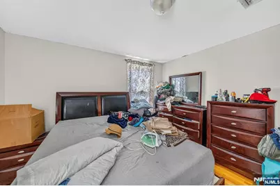 114-116 Peck Avenue, Newark, NJ 07107 - Photo 2