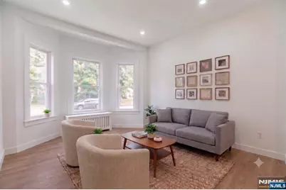 245 Elm Avenue, Bogota, NJ 07603 - Photo 6