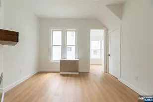 245 Elm Ave, Bogota, NJ 07603 - Photo 12