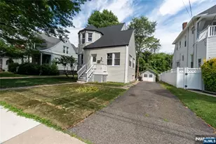 245 Elm Ave, Bogota, NJ 07603 - Photo 2