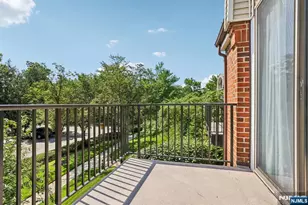 10 Wadsworth Ct, Teaneck Township, NJ 07666 - Photo 34