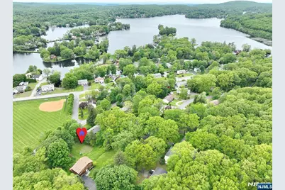 64 Larchmont Drive, West Milford, NJ 07421 - Photo 36