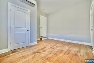 351 Mulberry St, Newark, NJ 07102 - Photo 8