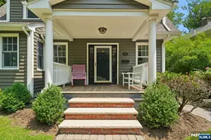 17 River Rd, Harrington Park, NJ 07640 - Photo 4