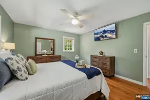 2 Hillview Pl, Ramsey, NJ 07446 - Photo 10