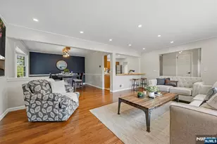 2 Hillview Pl, Ramsey, NJ 07446 - Photo 6