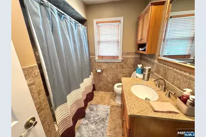 70 Byrne Street, Hackensack, NJ 07601 - Photo 6