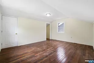 306-308 Smith St, Newark, NJ 07106 - Photo 32