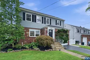 102 Mortimer Ave, Rutherford, NJ 07070 - Photo 2