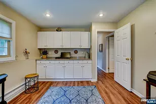 102 Tomahawk Trail, Sparta Township, NJ 07871 - Photo 20
