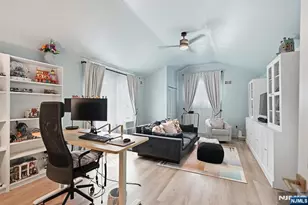 14 Big Piece Rd, Fairfield, NJ 07004 - Photo 24