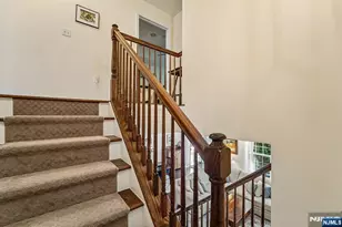 24 Pineview Dr, Waldwick, NJ 07463 - Photo 14