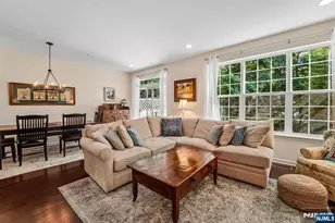 24 Pineview Dr, Waldwick, NJ 07463 - Photo 6
