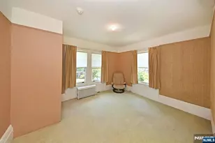 145 Park Ave, Leonia, NJ 07605 - Photo 16