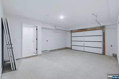 54 Pennsylvania Avenue, Newark, NJ 07114 - Photo 28