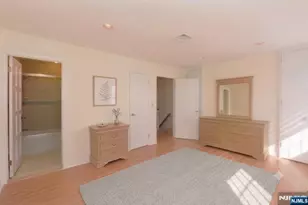140 Bellair Road Q, Ridgewood, NJ 07450 - Photo 14