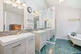 39 Fox Hill Rd, Upper Saddle River, NJ 07458 - Photo 32