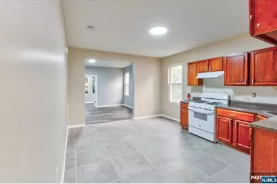 111-113 Huntington Terrace, Newark, NJ 07112 - Photo 14