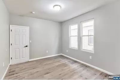 111-113 Huntington Terrace, Newark, NJ 07112 - Photo 26