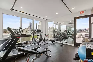 332 Newark Ave 4A, Jersey City, NJ 07302 - Photo 16