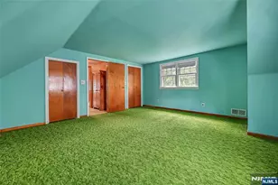 725 Millbrook Rd, River Edge, NJ 07661 - Photo 16