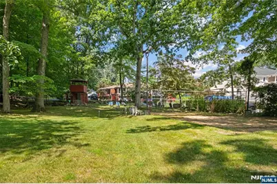 1468 Alps Road, Wayne, NJ 07470 - Photo 30
