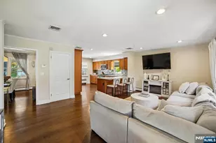 74 Minnehaha, Oakland, NJ 07436 - Photo 4