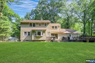 44 Sunrise Dr, Montvale, NJ 07645 - Photo 40