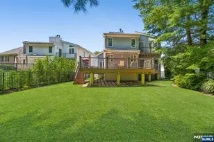 87 Irving Ave, Englewood Cliffs, NJ 07632 - Photo 4