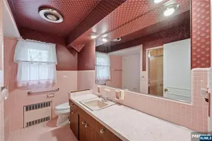 249 River Dr, Elmwood Park, NJ 07407 - Photo 22