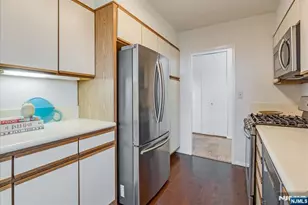 926 Bloomfield Ave, Glen Ridge, NJ 07028 - Photo 14