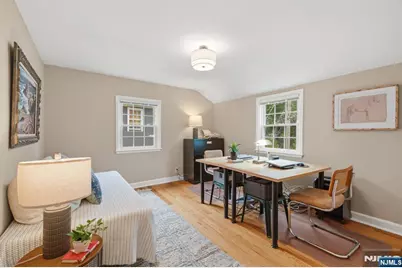 10 College Avenue, Montclair, NJ 07043 - Photo 16