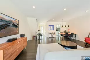 1537 John Street 7, Fort Lee, NJ 07024 - Photo 10
