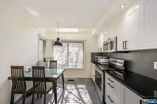 1537 John Street 7, Fort Lee, NJ 07024 - Photo 12