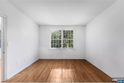 34 Spring Hollow, Old Tappan, NJ 07675 - Photo 10