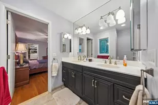 17 Billingsley Dr, Livingston, NJ 07039 - Photo 24