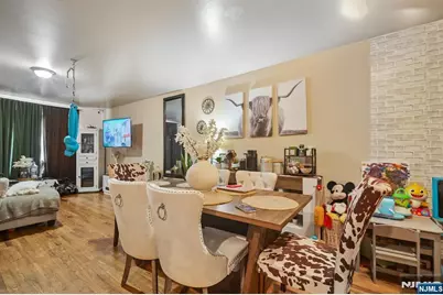 235 4th Street, Newark, NJ 07107 - Photo 6