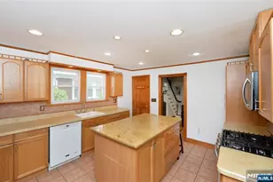 120 Cyril Ave, Fair Lawn, NJ 07410 - Photo 12