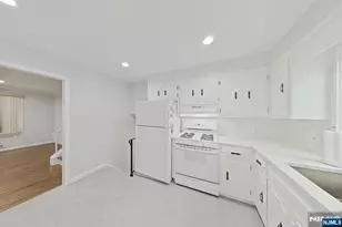 56 Eaton Pl, Bloomfield, NJ 07003 - Photo 24