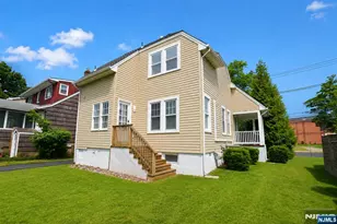 328 Mayhill St, Saddle Brook Township, NJ 07663 - Photo 2