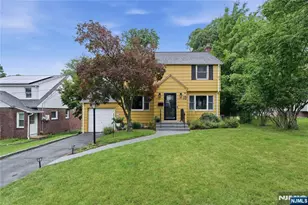 15 Crystal Ave, West Orange Township, NJ 07052 - Photo 2