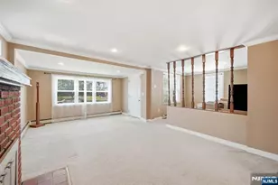 719 Ten Eyck Ave, Lyndhurst Township, NJ 07071 - Photo 6