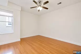 150 61st Street 2L, West New York, NJ 07093 - Photo 6
