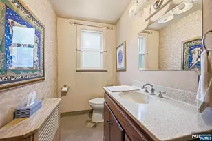 72 Maitland Ave, Hawthorne, NJ 07506 - Photo 18