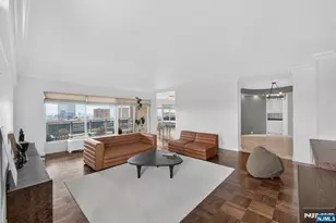 2077 Center Ave Phb, Fort Lee, NJ 07024 - Photo 6